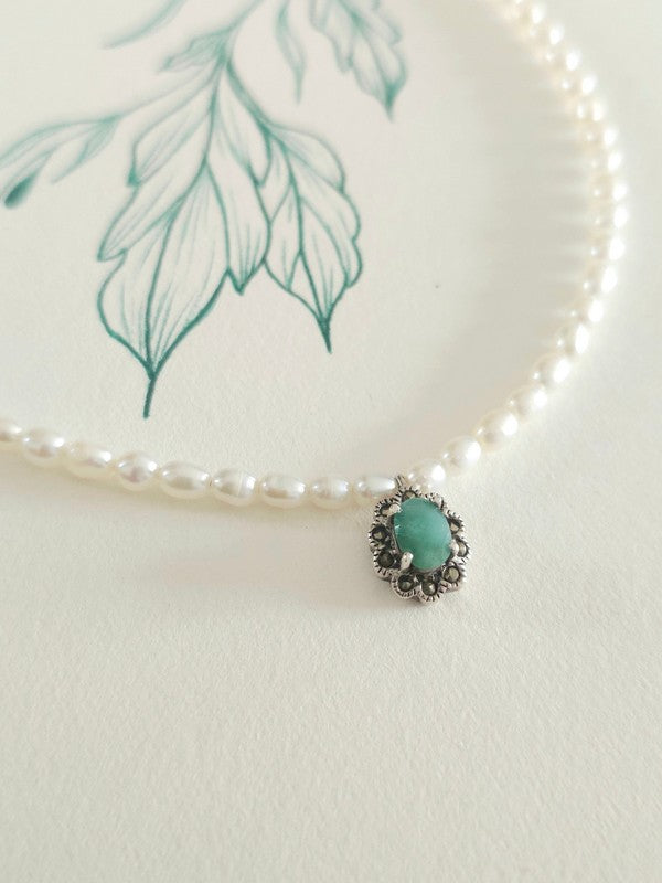 Collier tour de cou perles grains de riz et pendentif marcassites Ora