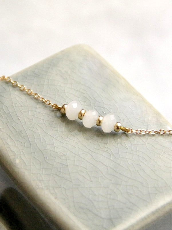 Maéline collier de mariage en gold filled et cristal blanc opal