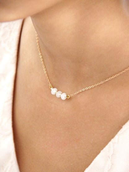 Maéline collier de mariage en gold filled et cristal blanc opal