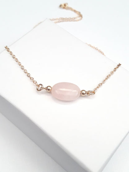 Collier gold filled et pierre quartz rose
