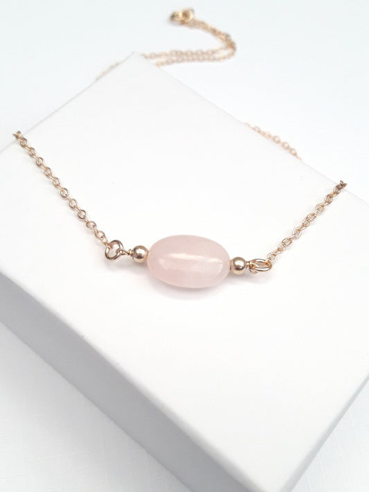 Collier gold filled et pierre quartz rose