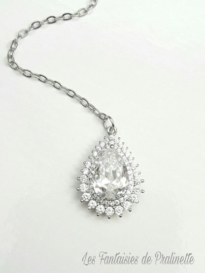 Dentelle bijou de dos mariage goutte sertie et strass, pendentif oxyde de zirconium, bijou de dos mariée