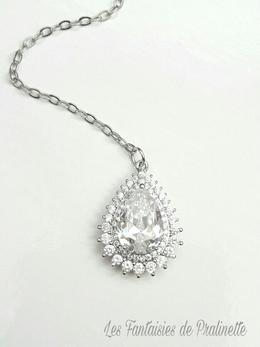 Dentelle bijou de dos mariage goutte sertie et strass, pendentif oxyde de zirconium, bijou de dos mariée