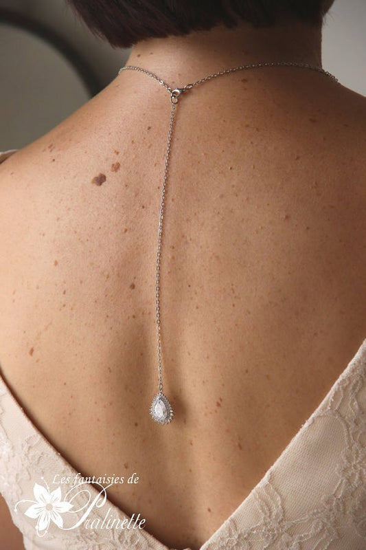 Dentelle bijou de dos mariage goutte sertie et strass, pendentif oxyde de zirconium, bijou de dos mariée