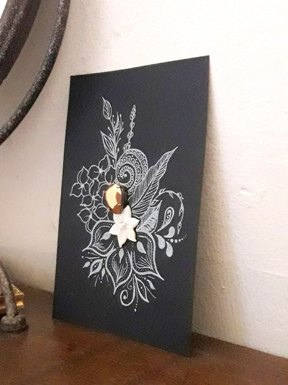 Dessin dentelle encre blanche et cristal