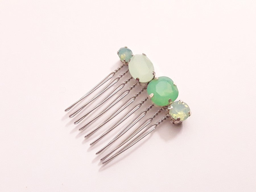 Alaman vert clair, peigne en cristal intemporel