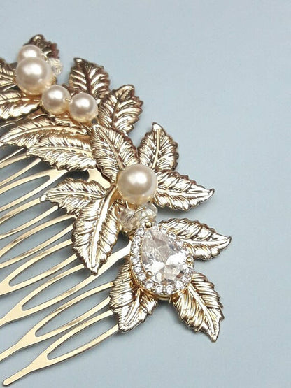 Peigne mariage feuilles zircons et perles